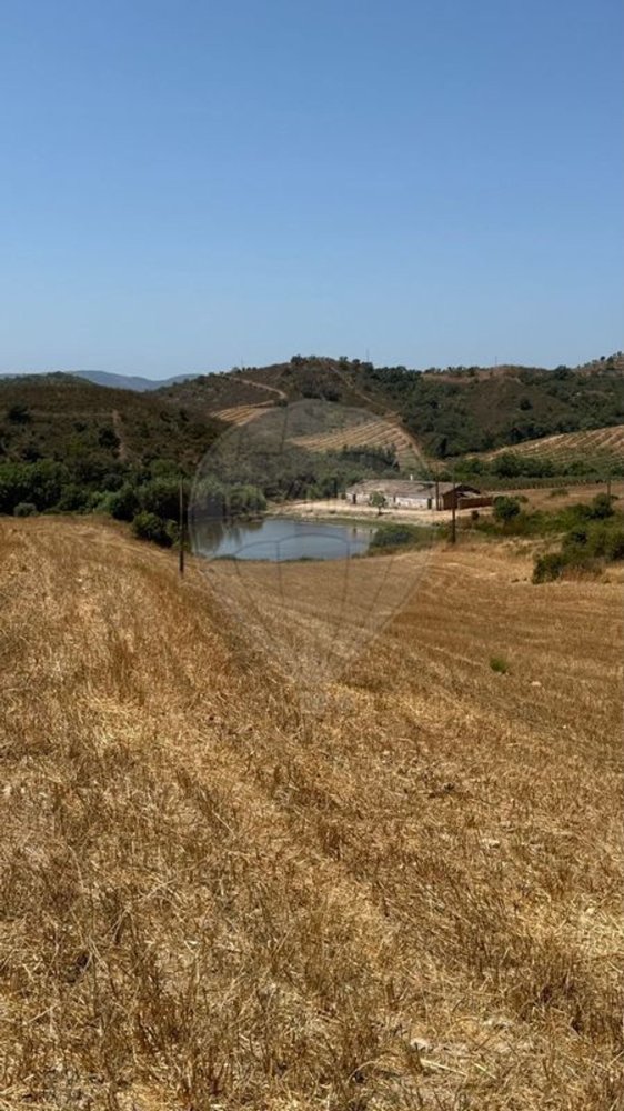 Casa de 3 dormitorios en Santa Clara a Velha, Portugal No. 271911