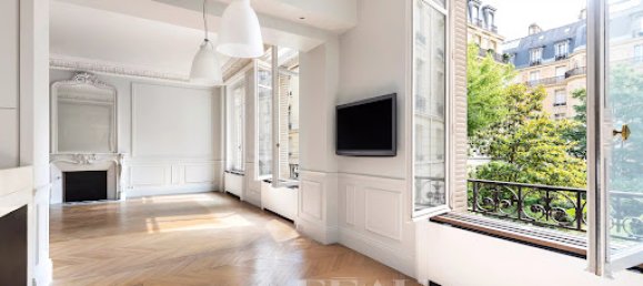 3 bedrooms Apartment in Paris, France No. 189321 4