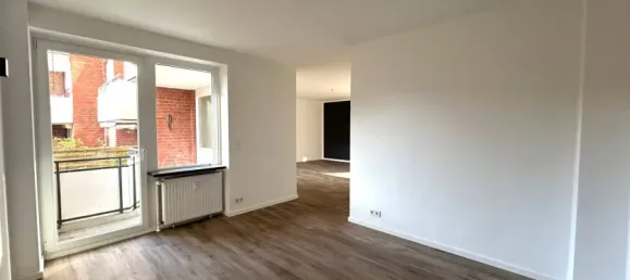4 rooms Apartment in Altona, Germany No. 28220 4