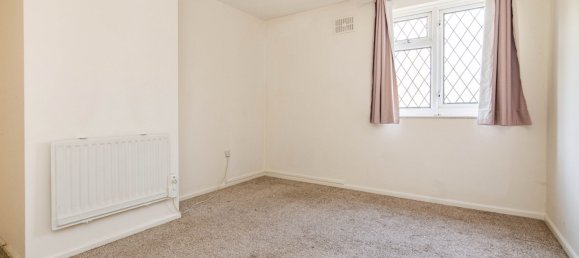 3 Schlafzimmer Haus in Dudley, United Kingdom, Nr. 2066 6