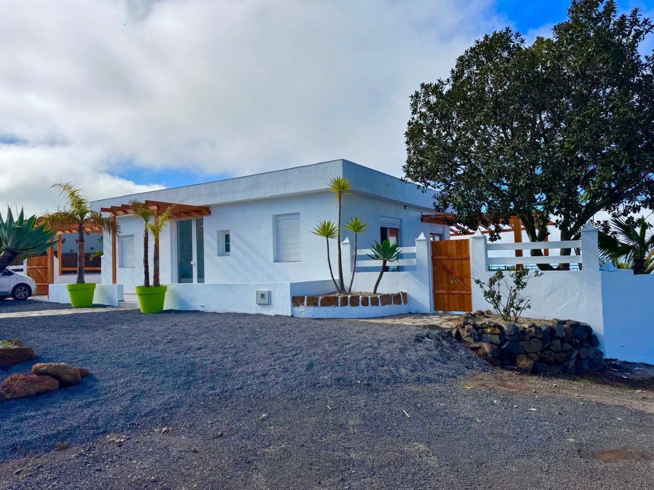 3 bedrooms House in Arona, Spain No. 209338