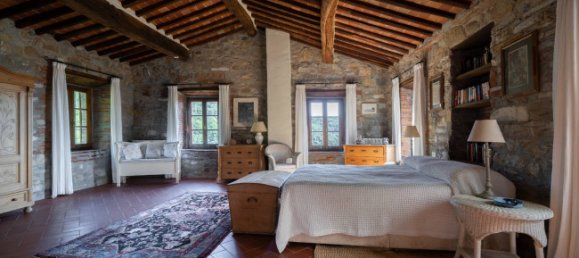 4 bedrooms House in Lucca, Italy No. 234576 13