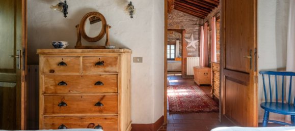 4 bedrooms House in Lucca, Italy No. 234576 24