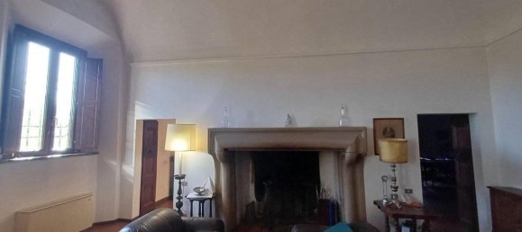 Casa de 10 divisões em Rivergaro, Italy N.º 42808 42