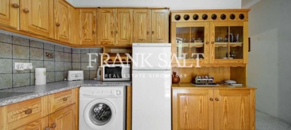 2 bedrooms Apartment in Marsalforn, Malta No. 87 8