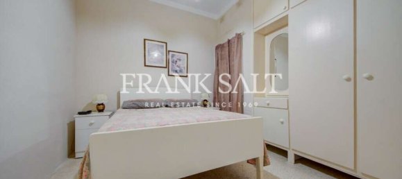 2 bedrooms Apartment in Marsalforn, Malta No. 87 28