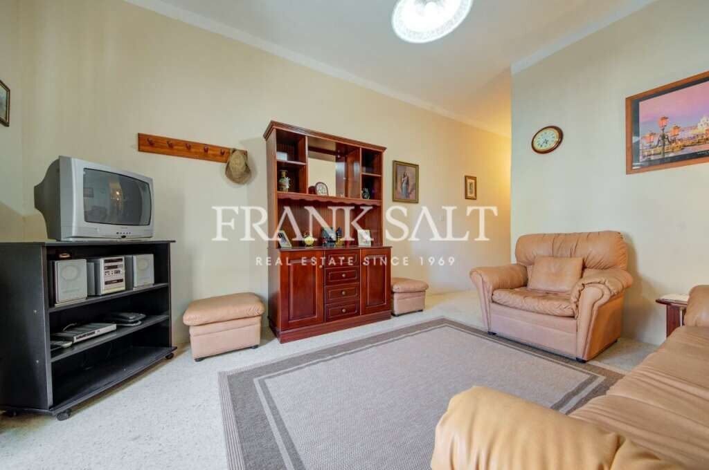 2 bedrooms Apartment in Marsalforn, Malta No. 87