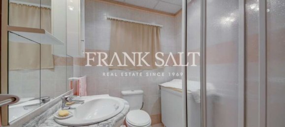 2 bedrooms Apartment in Marsalforn, Malta No. 87 32