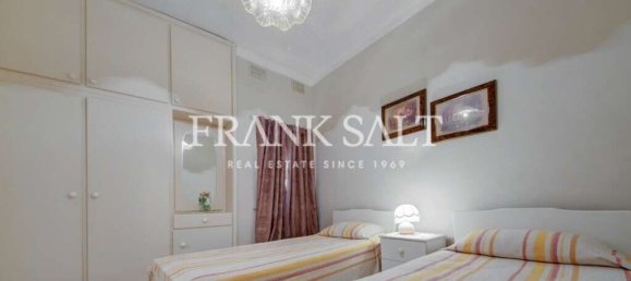 2 bedrooms Apartment in Marsalforn, Malta No. 87 16