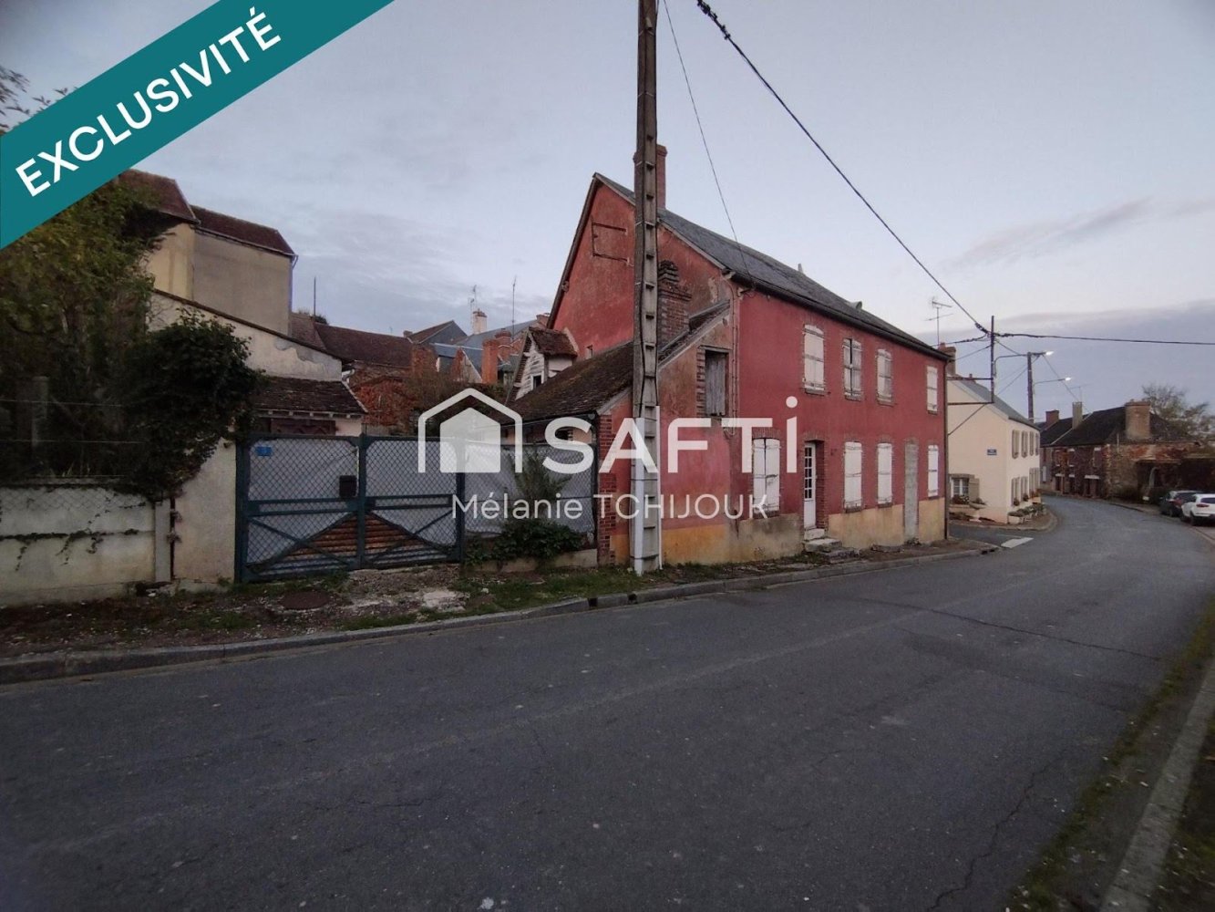 Casa T7 em Saint-Maurice-sur-Aveyron, France N.º 218135