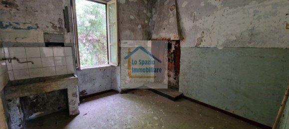 5-salle Appartement à Piglio, Italy No. 51613 6