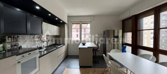 3 bedrooms Apartment in Milan, Italy No. 352250 4