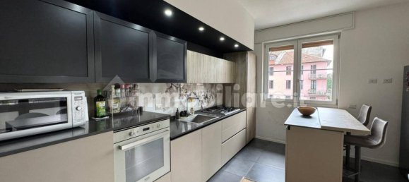 3 bedrooms Apartment in Milan, Italy No. 352250 3