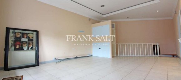 40m² Shop in Zurrieq, Malta No. 13044 2