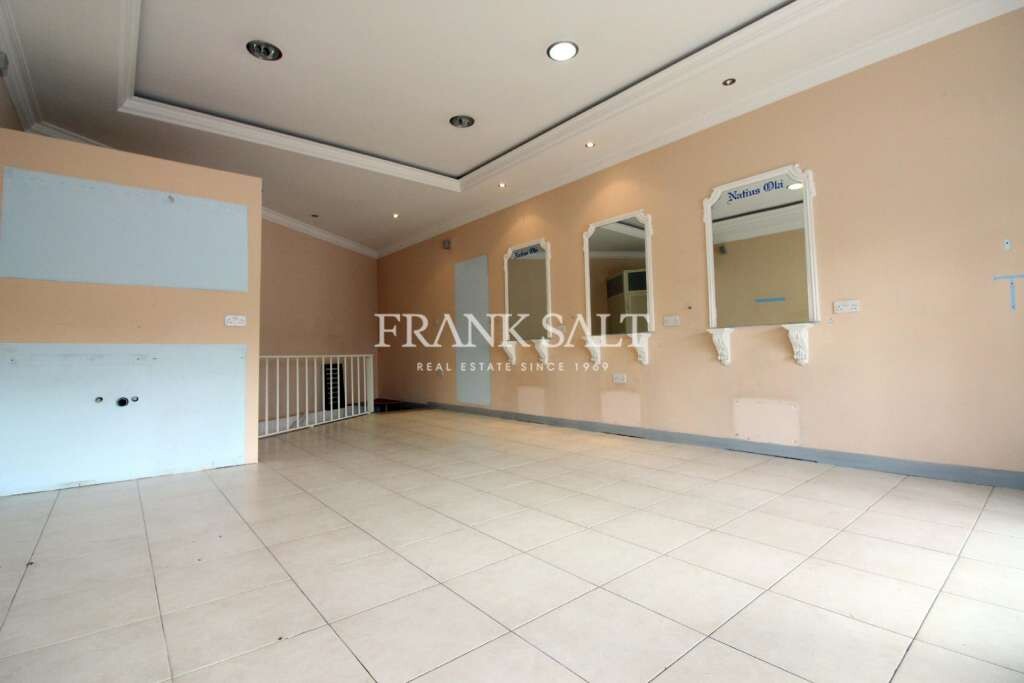 40m² Shop in Zurrieq, Malta No. 13044