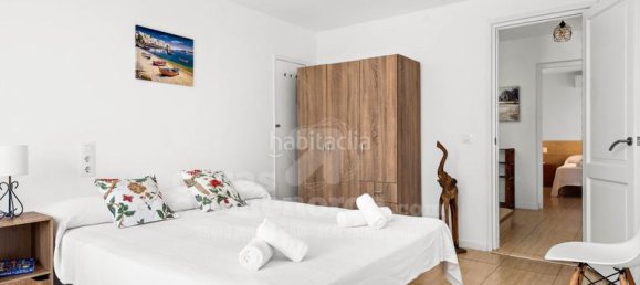 Дом с 4 спальнями в Кала Бланка, Испания № 168678 2