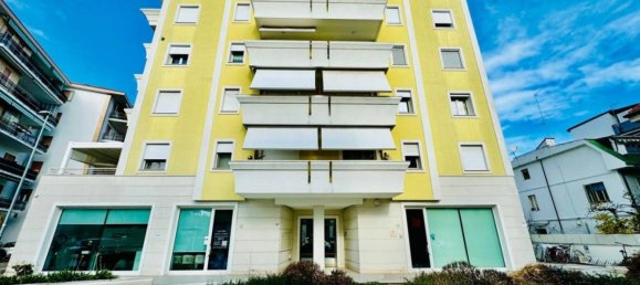 2 غرف نوم شقة في San Benedetto del Tronto, Italy رقم 220109 21