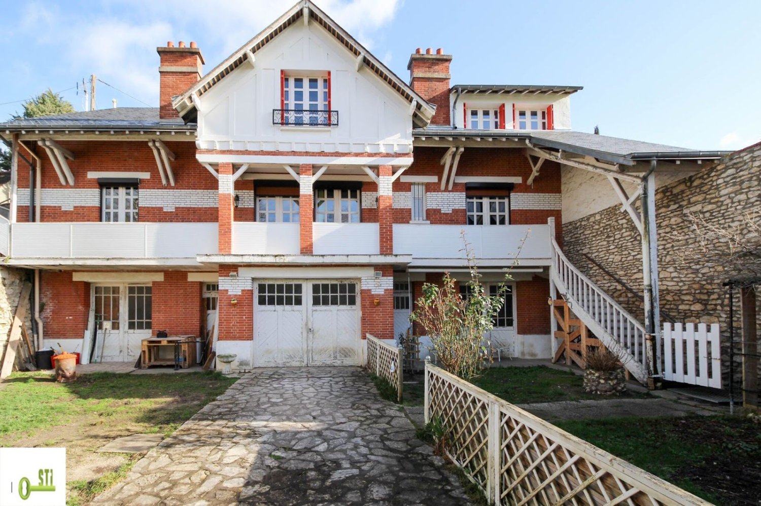 3 chambres Maison à Châtillon-Coligny, France No. 236820