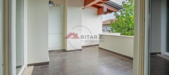 Penthouse T3 em Mazzano, Italy N.º 51435 10