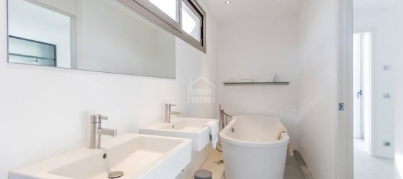 3 bedrooms Villa in Sant Lluis, Spain No. 13101 12