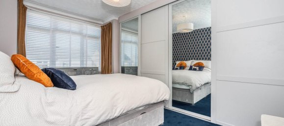 4 Schlafzimmer Haus in Gravesend, United Kingdom, Nr. 10516 12