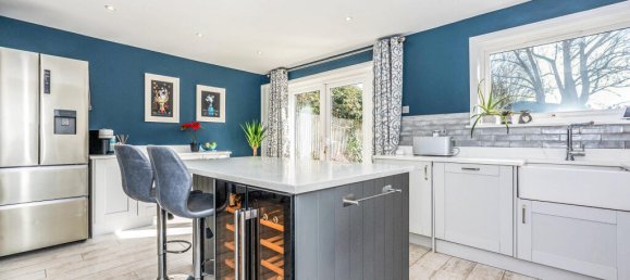 4 Schlafzimmer Haus in Gravesend, United Kingdom, Nr. 10516 8