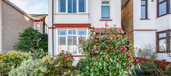 4 Schlafzimmer Haus in Gravesend, United Kingdom, Nr. 10516 4