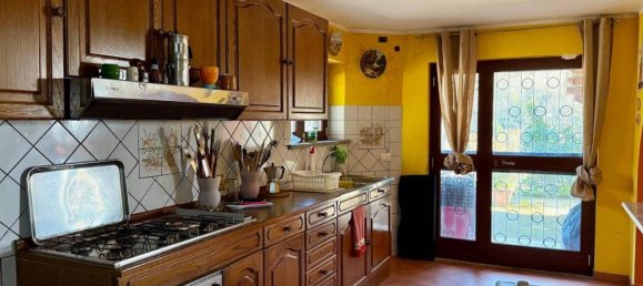 Casa de 2 habitaciónes en Genazzano, Italy No. 37601 5