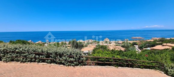 2 bedrooms Villa in Trinità d'Agultu e Vignola, Italy No. 146898 3