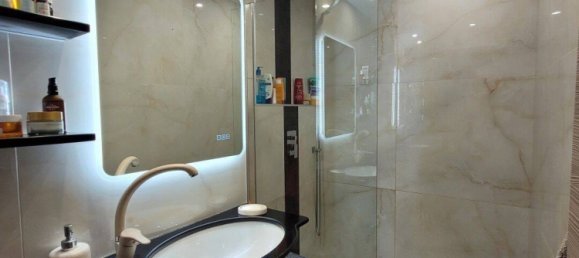 3 bedrooms Apartment in Saint-Laurent-du-Var, France No. 329248 2