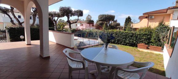 6 rooms Villa in Sabaudia, Italy No. 3029 5