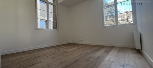 2 bedrooms Apartment in Chartres, France No. 52146 6