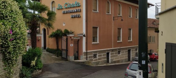 Gebäude in Turin, Italy 400m², Nr. 131199 2