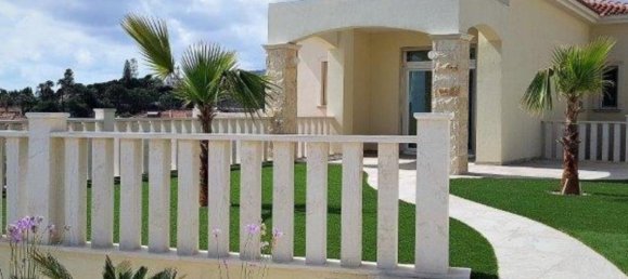 4 bedrooms Villa in Paphos, Cyprus No. 1714 15