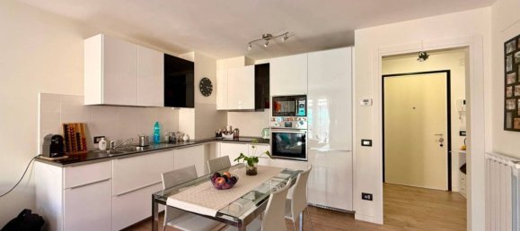 1 bedroom Apartment in Trieste, Italy No. 374823 10