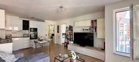 1 bedroom Apartment in Trieste, Italy No. 374823 13