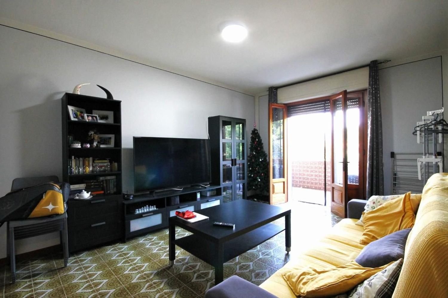 6 rooms Apartment in Capannori, Italy No. 274035