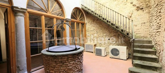 3 rooms Commercial property in San Casciano in Val di Pesa, Italy No. 35171 12