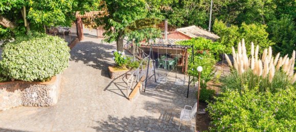 Villa de 4 dormitorios en Adrano, Italy No. 73926 5