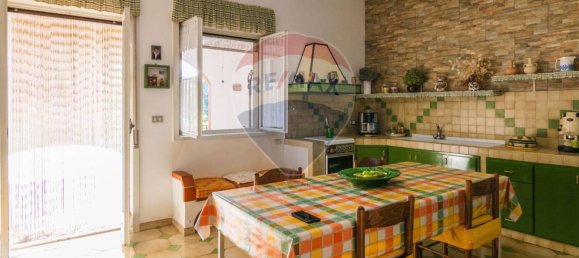 Villa de 4 dormitorios en Adrano, Italy No. 73926 27