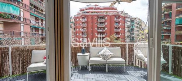 Apartamento de 4 dormitorios en Eixample, Spain No. 182340 45