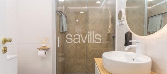 Apartamento de 4 dormitorios en Eixample, Spain No. 182340 23