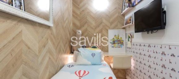 Apartamento de 4 dormitorios en Eixample, Spain No. 182340 33