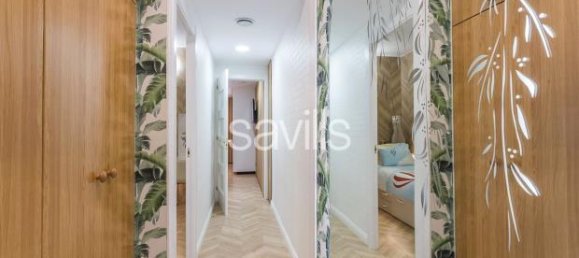 Apartamento de 4 dormitorios en Eixample, Spain No. 182340 25