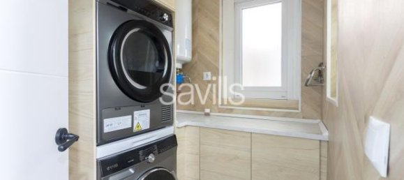 Apartamento de 4 dormitorios en Eixample, Spain No. 182340 32