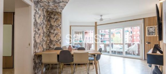 Apartamento de 4 dormitorios en Eixample, Spain No. 182340 36