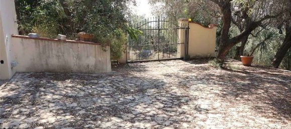 13 rooms Villa in Imperia, Italy No. 36209 12