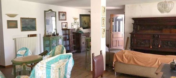 13 rooms Villa in Imperia, Italy No. 36209 17