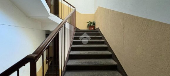 4-salle Appartement à Verzuolo, Italy No. 24713 15