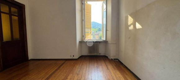 4-salle Appartement à Verzuolo, Italy No. 24713 5